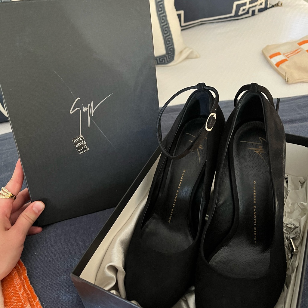 Giuseppe Zanotti Black Pumps